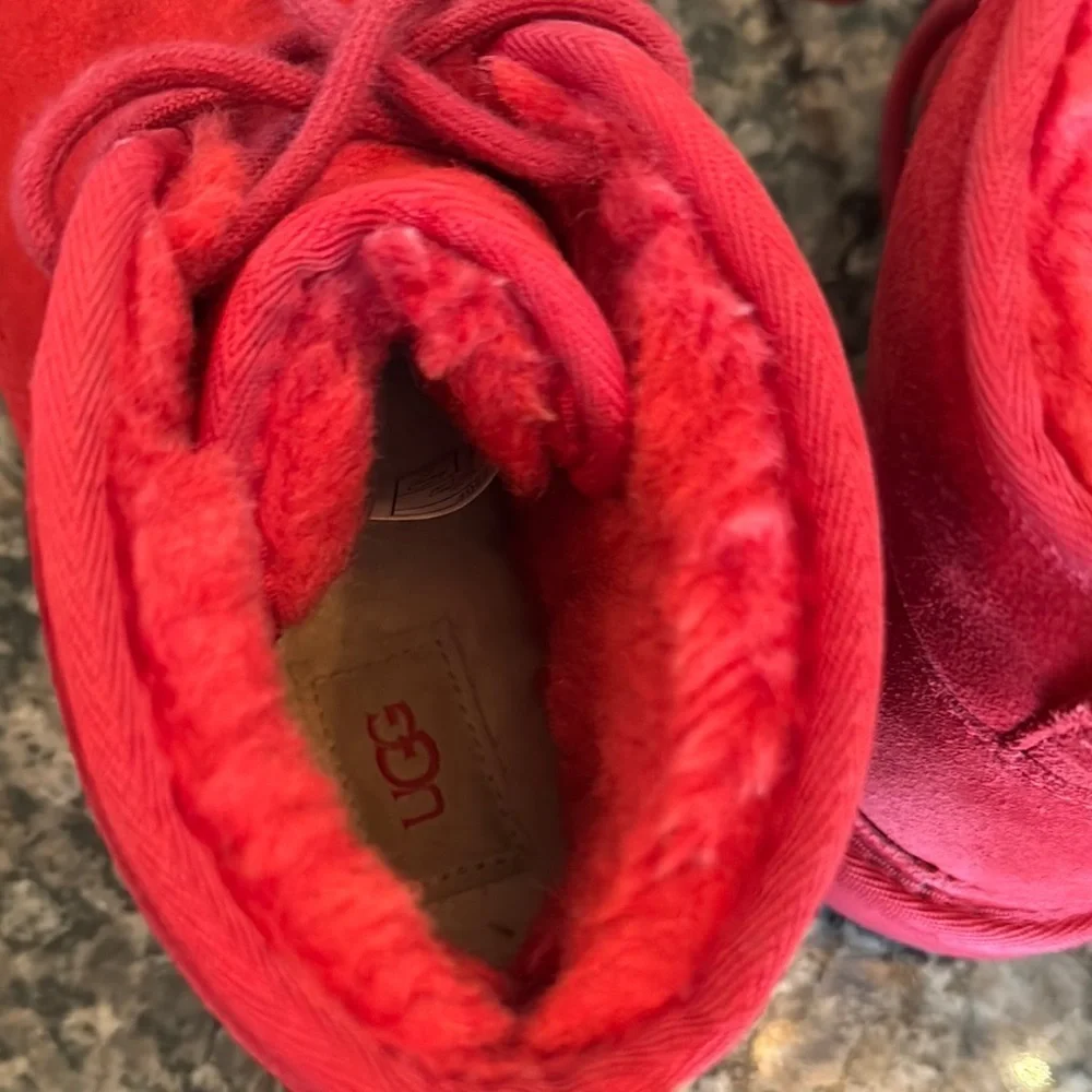 UGG Red Suede lace Booties 5 EUC